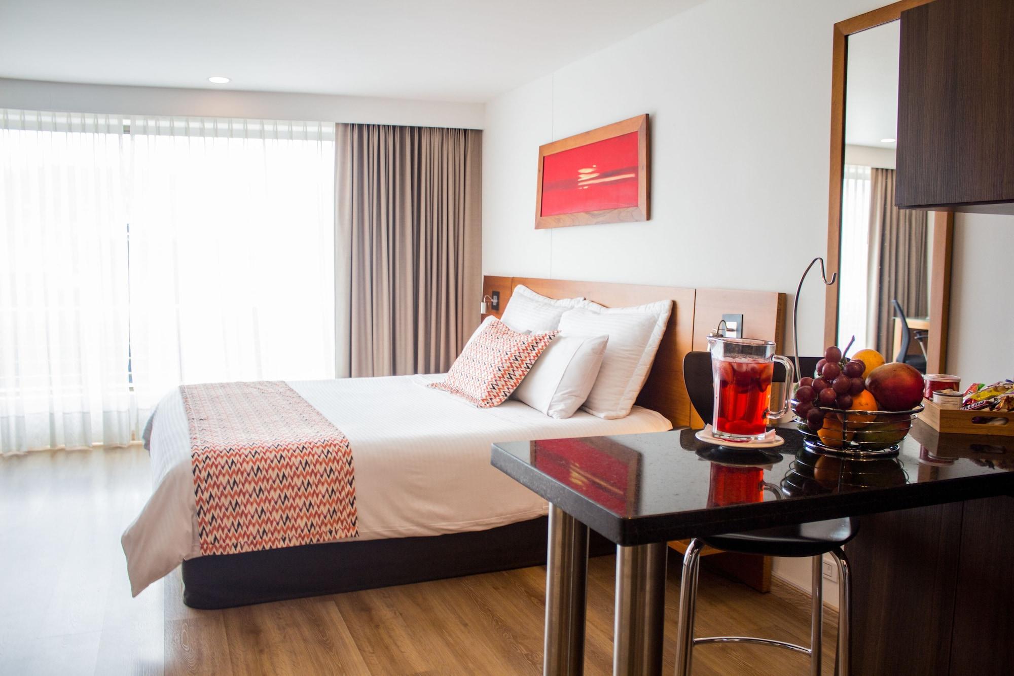 Hotel Leblón 4*
